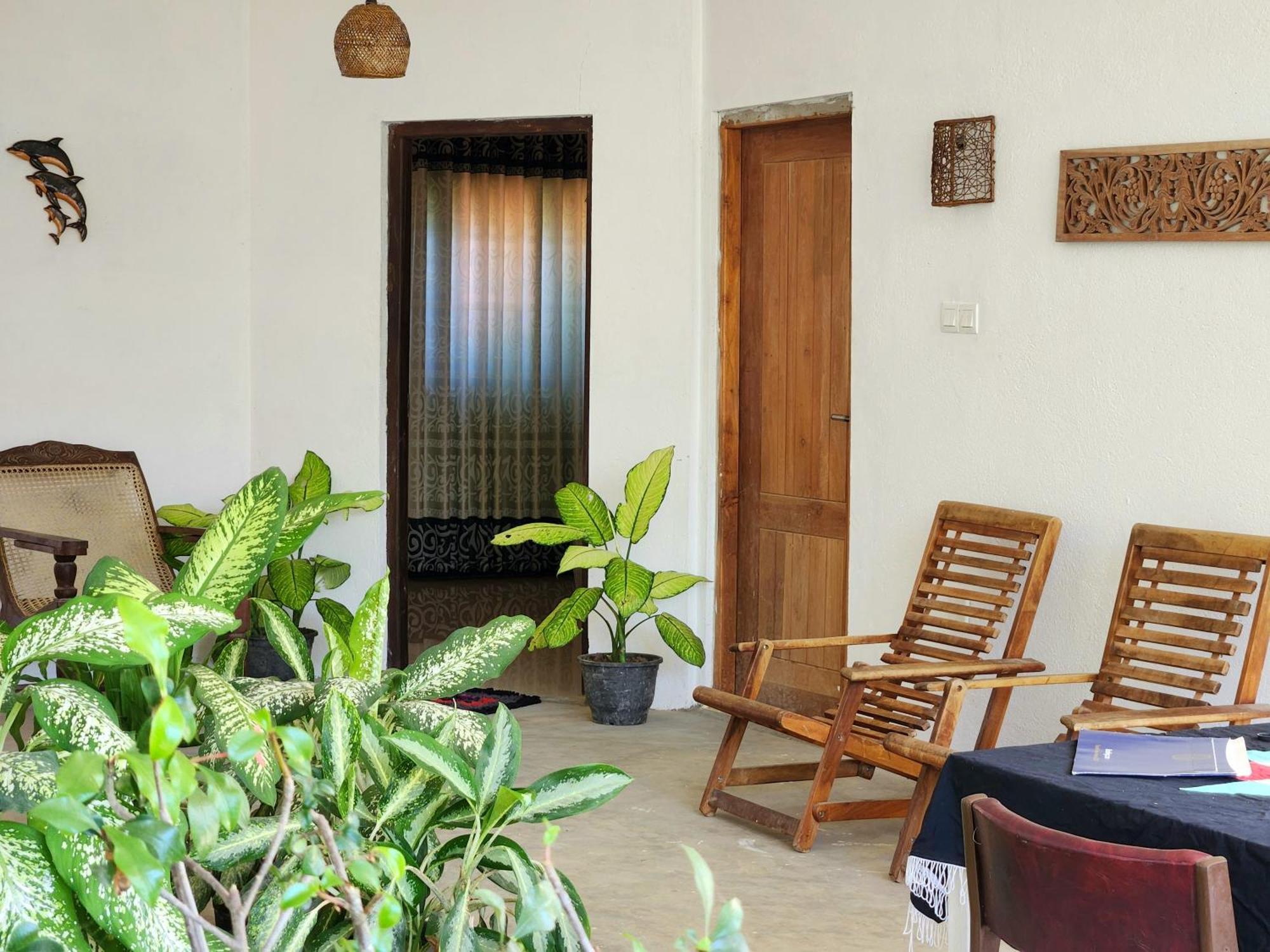 Sun sea guest home Tangalle Extérieur photo