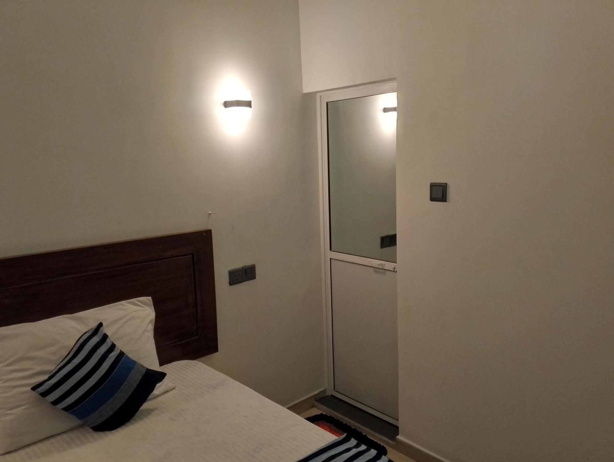 Sun sea guest home Tangalle Extérieur photo